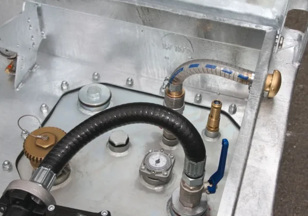 Réservoir d'essence mobile KI-B, à double paroi, 330 litres, avec pompe 230V (ATEX) et accessoires – Image 3